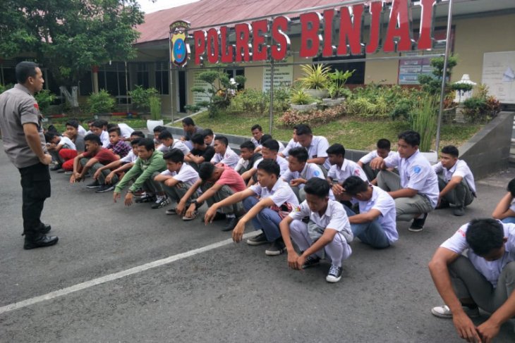 Polres Binjai amankan 42 siswa yang ingin berdemo