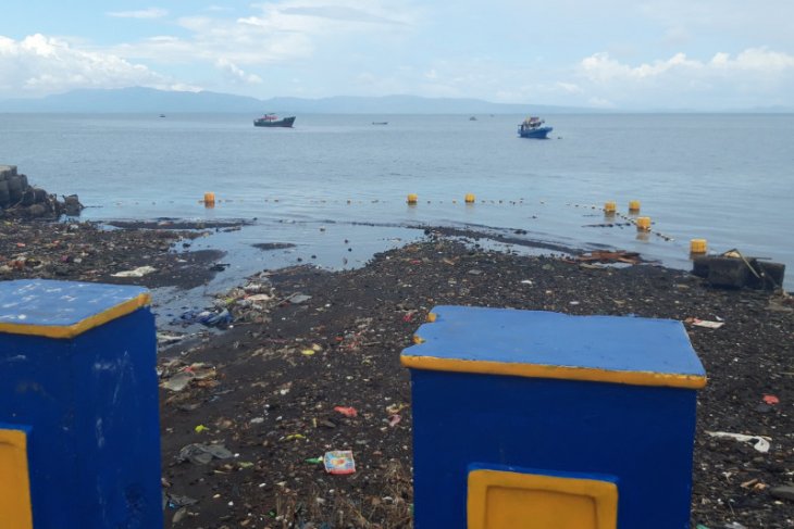 PUPR Ternate bangun resapan air antisipasi tumpukkan sampah terbawa ke laut