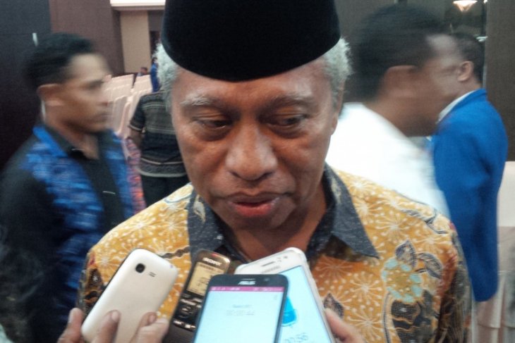 Wali Kota Ternate imbau massa jangan merusak aset daerah