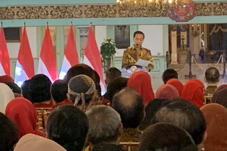 Presiden: rawat batik
