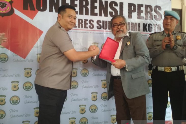 Puluhan pelajar Sukabumi akan demo ke Jakarta diduga konsumsi obat penenang