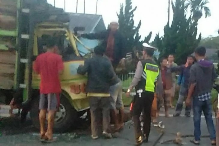 Dua tewas tabrakan beruntun di Tiga Balata Simalungun