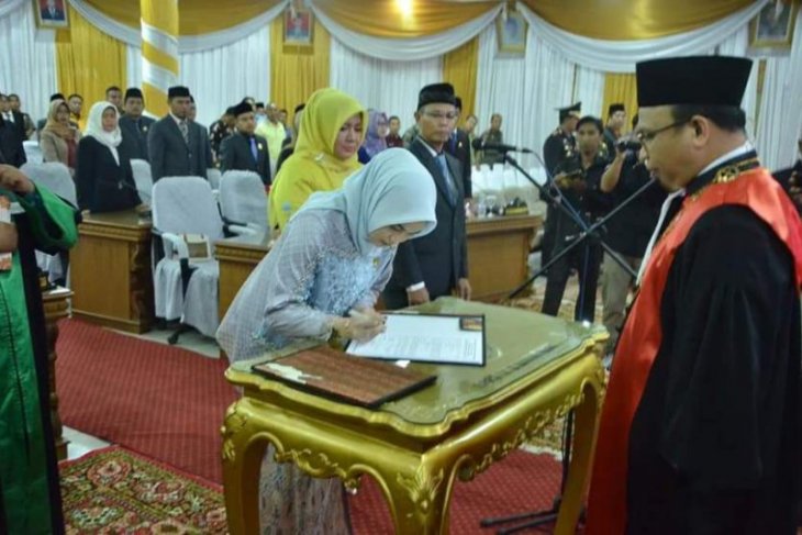 Anita Yasmin pimpin DPRD Batanghari periode 2019-2024