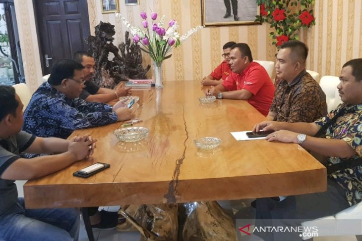 PLN jalin komunikasi dengan Bupati Madina
