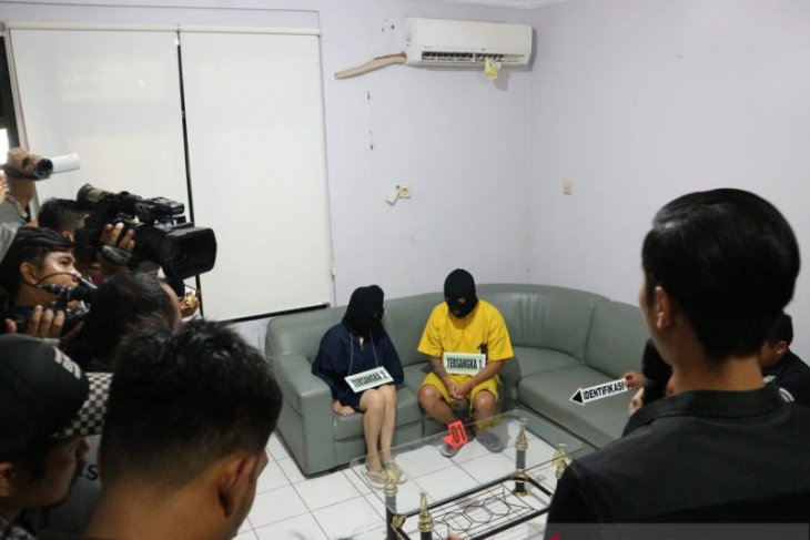 Polisi tangkap pasangan selingkuh dalam kasus percobaan pembunuhan