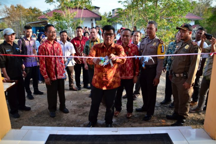 Bupati Kayong Utara resmikan pusat pelayanan informasi penderita jiwa