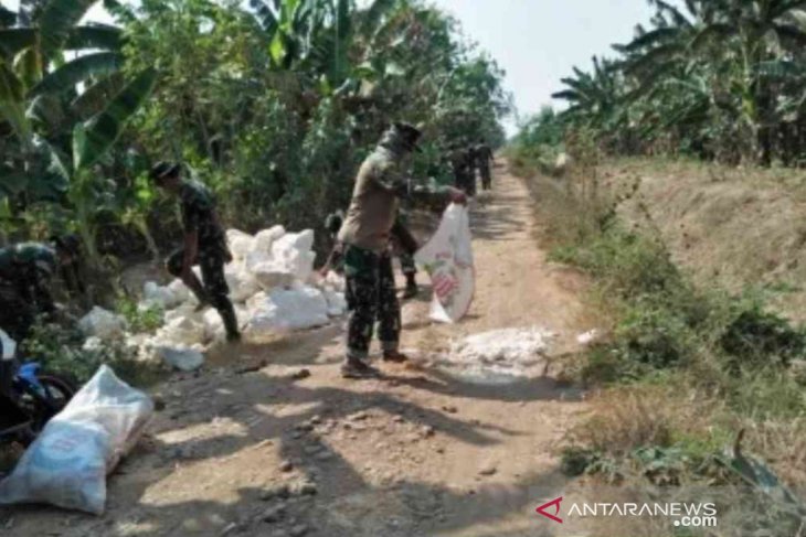 HUT ke-74 TNI, Kodim 0509 Bekasi isi dengan bangun desa