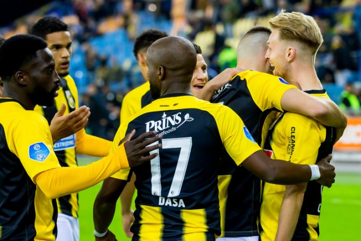 Liga Belanda, Vitesse naik ke urutan tiga saat Sparta jegal Twente
