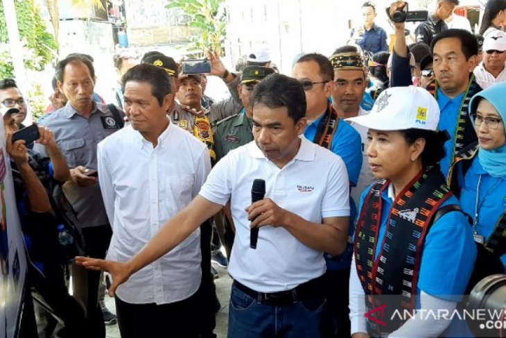 Menteri BUMN minta manfaatkan warung internet desa
