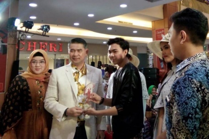 Jambi Fashion Festival 2019 ajang desainer lokal unjuk kebolehan
