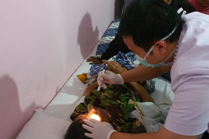Seorang warga Agam, Sumbar ditemukan tewas gantung diri di rumahnya