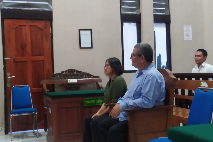 Warga Peru diadili bawa ratusan kokain ke Bali