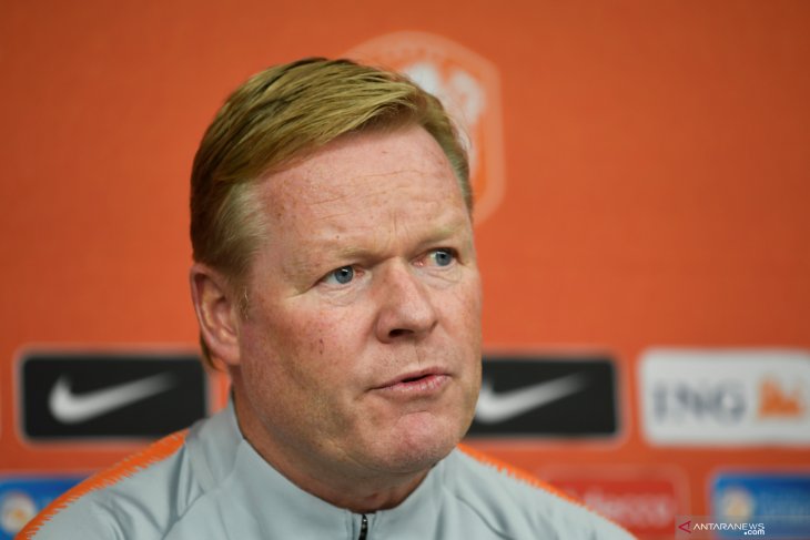 Bingung tentukan starter Ronald Koeman senang