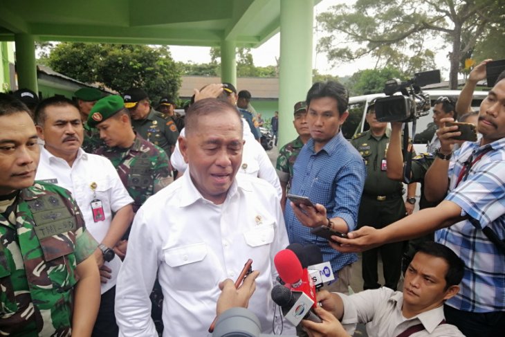 Menhan tegaskan peristiwa penusukan Wiranto tidak ancam pelantikan presiden