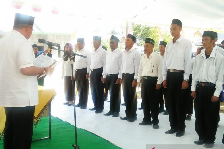 Bupati lantik 24 BPD di Kecamatan Kelumpang Hilir