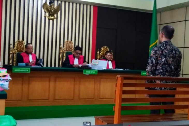 Terdakwa korupsi penghijauan Kabupaten Bungo dihukum setahun penjara