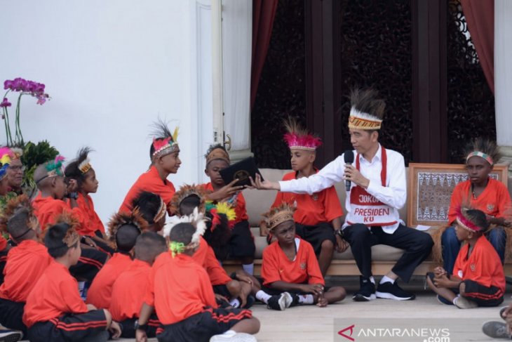 Presiden Jokowi ajak anak-anak Papua kunjungi Jakarta