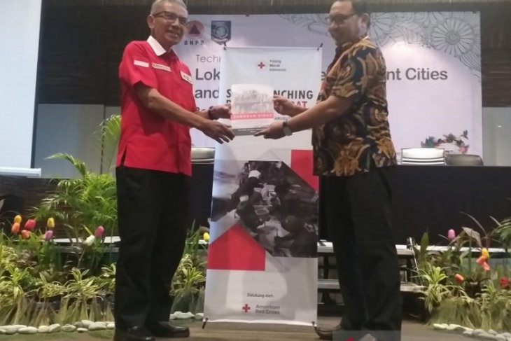 PMI meluncurkan buku panduan Siaga Bencana Berbasis Masyarakat