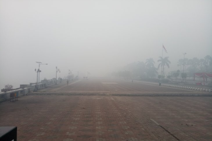 BMKG terangkan asap di Palembang Senin pagi paling ekstrim