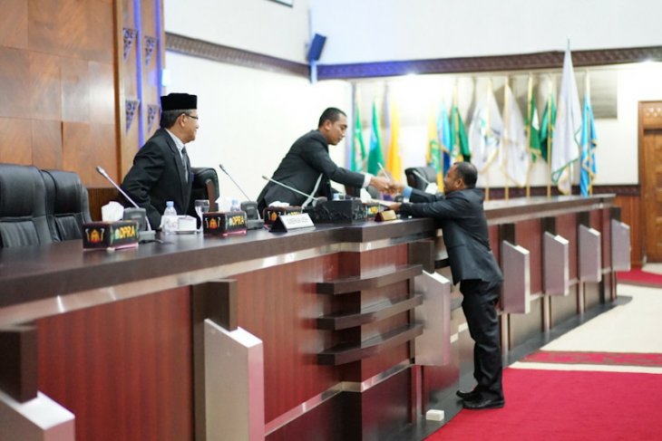 DPRA bentuk delapan fraksi