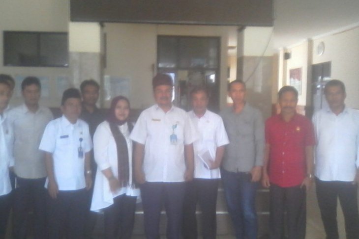 Komisi I DPRD Lebak studi banding ke DPRD Pandeglang
