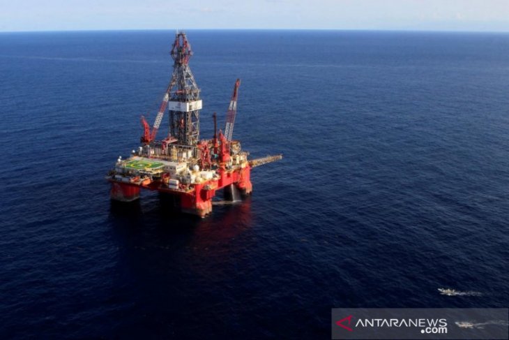 Harga minyak melonjak, ditopang harapan kesepakatan dagang AS-China
