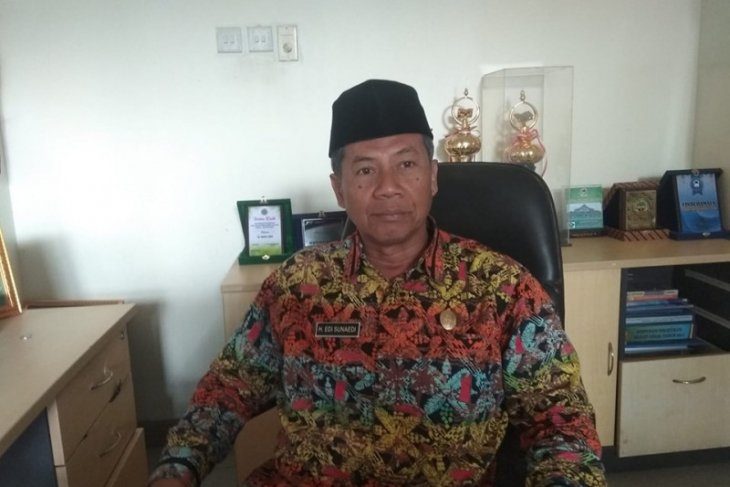 Pemkab Lebak wajibkan ASN gunakan sarung sambut hari santri