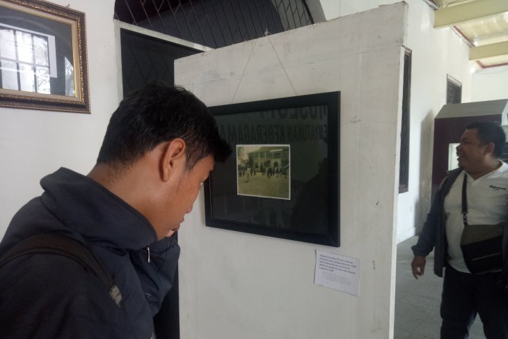 Dua museum pamerkan foto-foto langka sejarah palembang