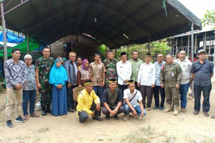 Wabup Paser Kunjungi Rumah Duka di Muara Toyu