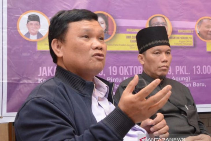 Masyarakat Indonesia harus bersatu dukung pelantikan Presiden-Wakil Presiden