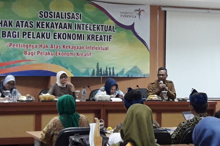 Dispar Banten dorong pelaku ekonomi kreatif pariwisata daftarkan hak kekayaan intelektual