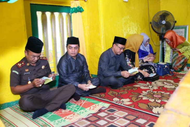 Jajaran Pemkot Pontianak ziarah ke Makam Batu Layang