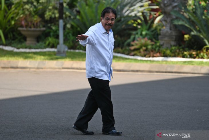 Rekam jejak Sofyan Djalil, dari mengurus BUMN hingga pertanahan