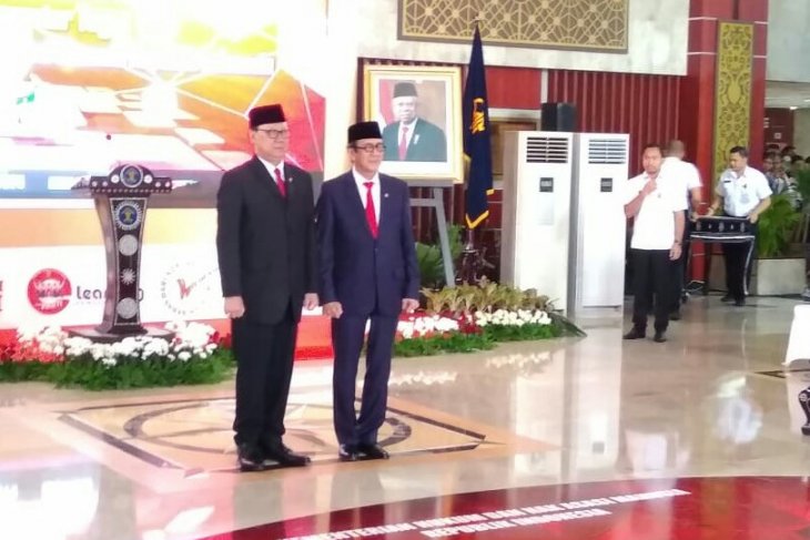 Dilantik kembali Menkumham, Yasonna Laoly mundur dari DPR