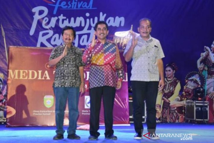 Wagub: Smartphone bagian dari smart generation