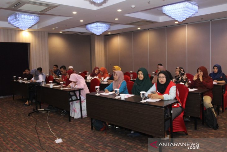 Relawan PMI NTB dilatih pengendalian epidemi