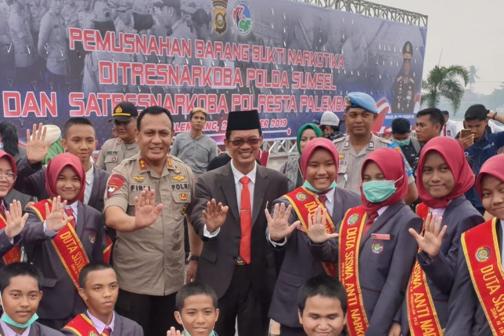 South Sumatra police urges Indonesian youth to join drug war