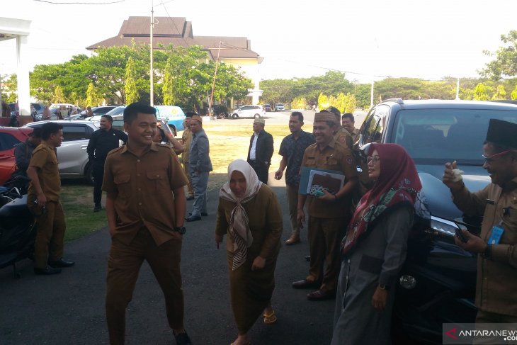 Gempa di Gorontalo akibat subduksi lempeng laut Sulawesi