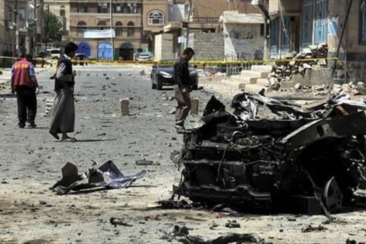 Menteri Pertahanan Yaman selamat dari serangan roket gerilyawan Al-Houthi