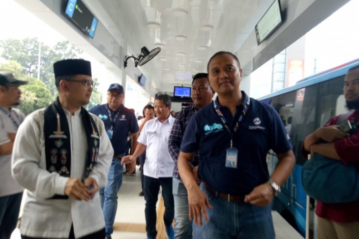 PT Transjakarta ajak naik TJ bukan menerobos jalurnya