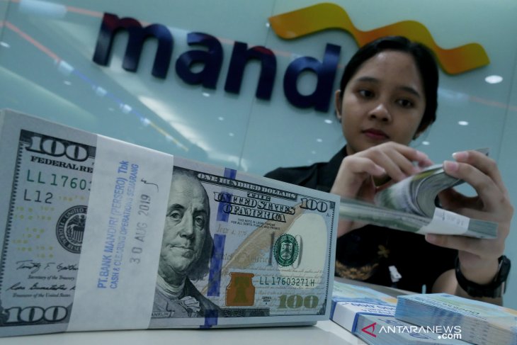 Rupiah Rabu pagi melemah 6 poin , IHSG dibuka melemah tipis 0,25 poin