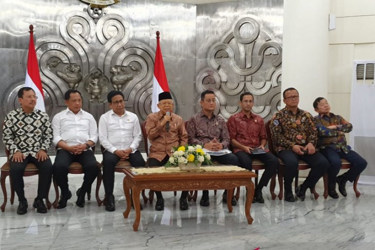 Presiden Jokowi tugasi Ma'ruf Amin urus pembangunan SDM dan ekonomi
