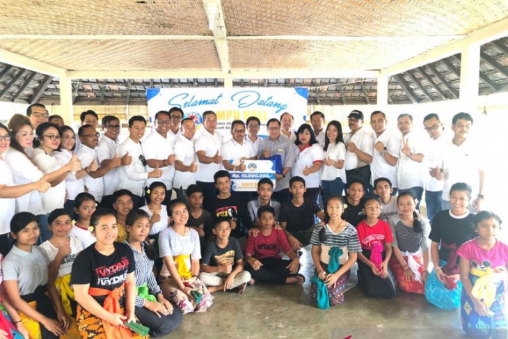 BI gerakkan BMPD Bali berbagi kasih di panti asuhan