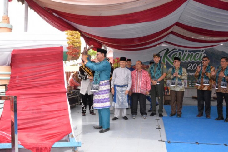 Festival Kerinci - Sekda ajak masyarakat kembangkan ekonomi kreatif