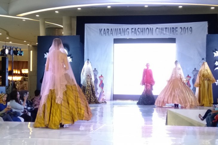 Bupati berharap Karawang Fashion Culture jadi acara setiap tahun