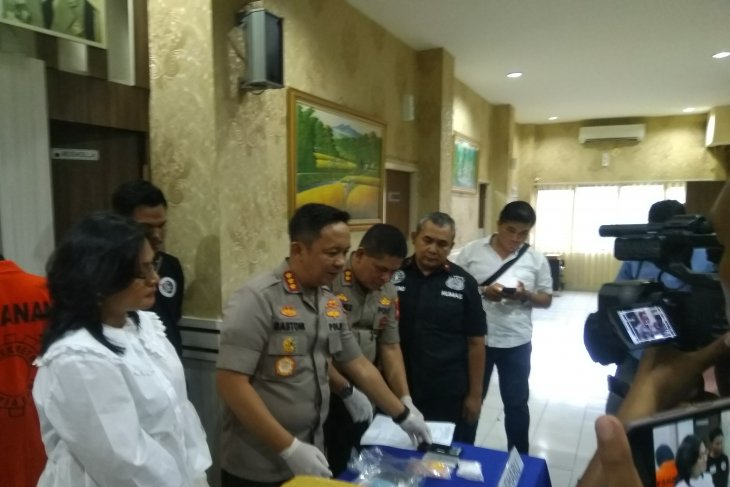 South Jakarta police foil an attempt to trade 24 kg of marijuana