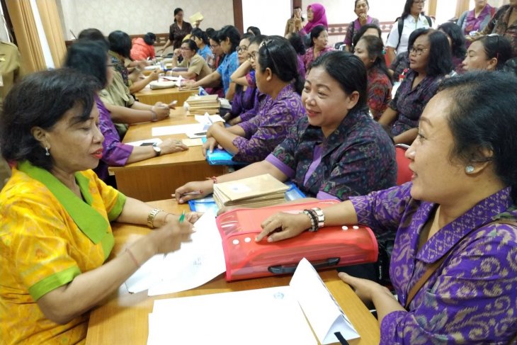 Tim PKK Denpasar pantau dan adminstrasi program kerja di lapangan