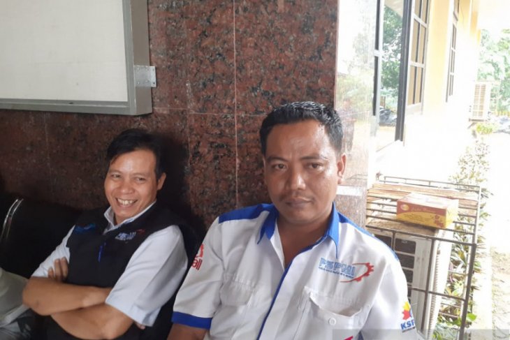 FSPMI aksi keluar ruangan saat pembahasan UMK Batam 2020
