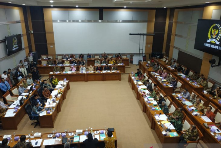 Soal cadar dan celana cingkrang, Menag klarifikasi ke DPR