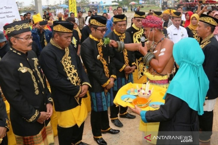 Festival Nondoi merupakan pelestarian budaya Paser